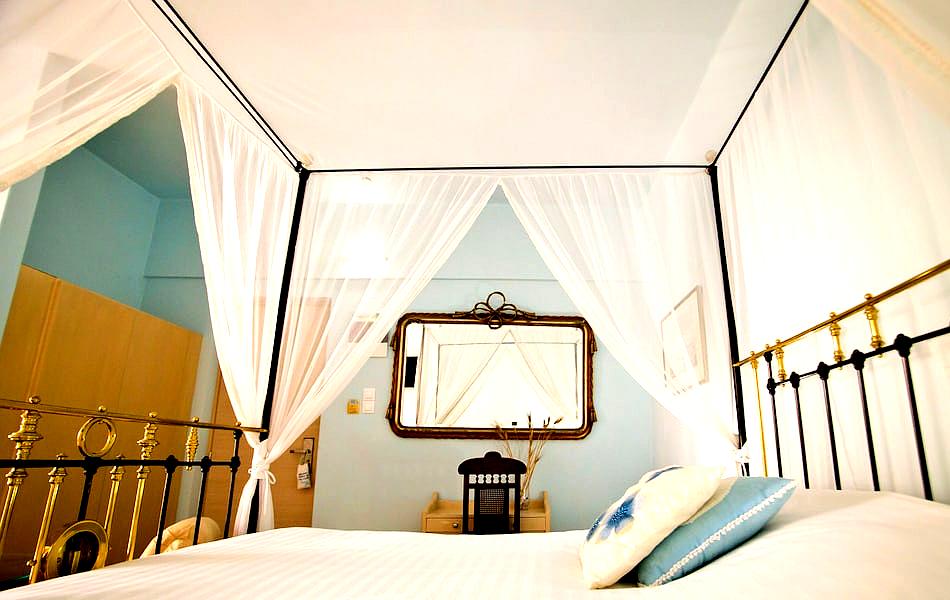 MasouriBlu Boutique Hotel